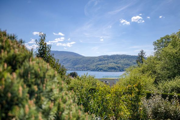 Vente Maison Annecy 8&nbsp;Pièces 230&nbsp;m²