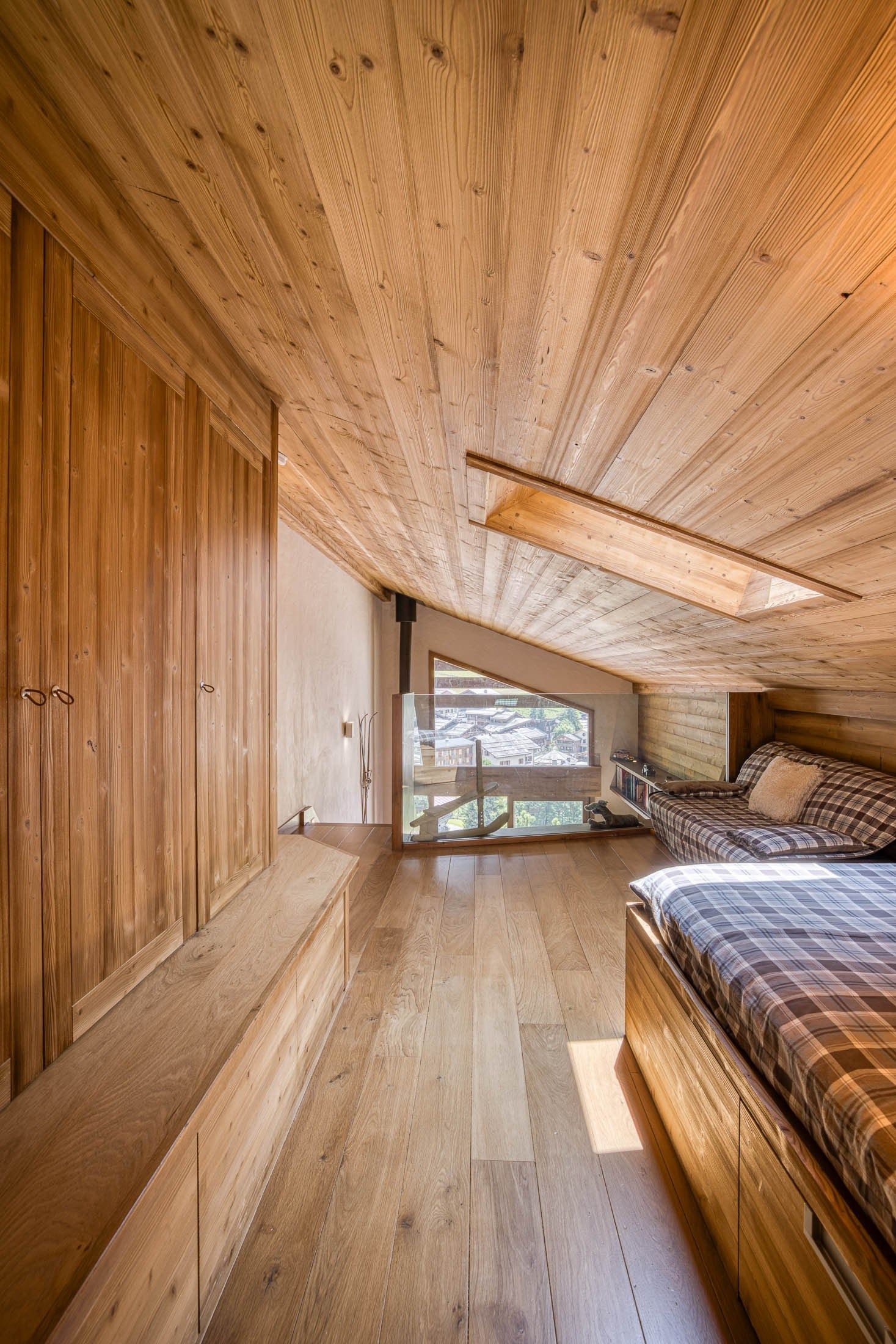 apartment 5 Rooms for sale on LA CLUSAZ (74220)