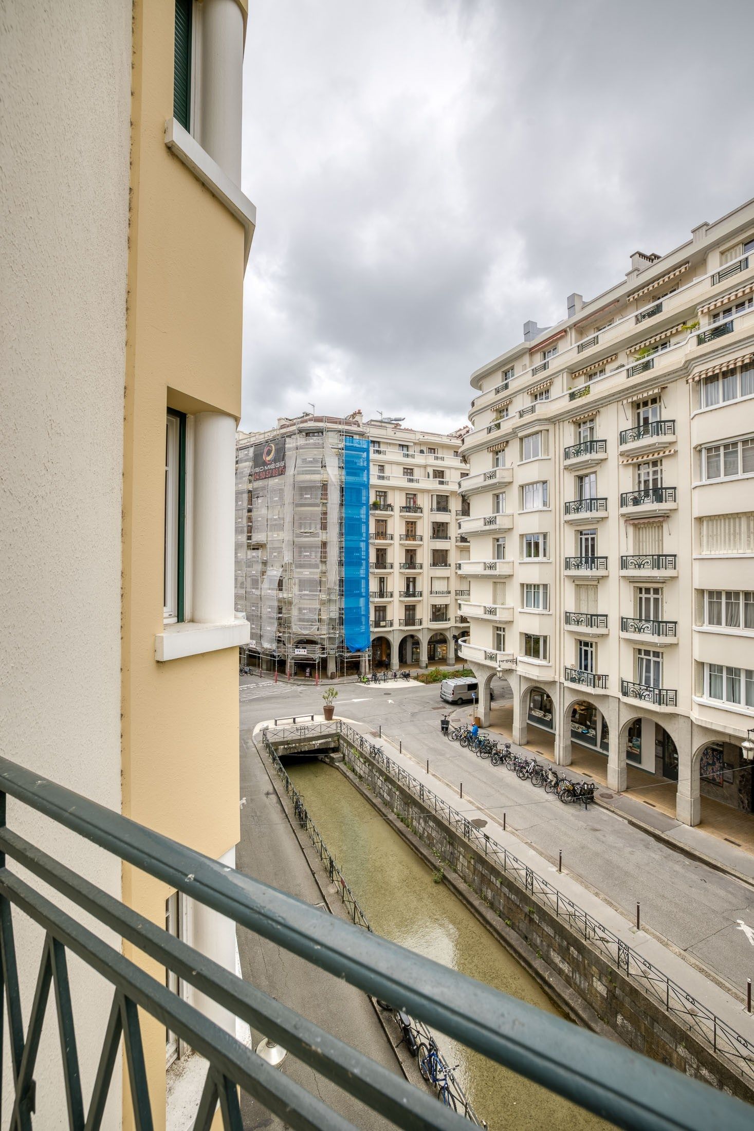 apartment 4 Rooms for sale on ANNECY (74000)