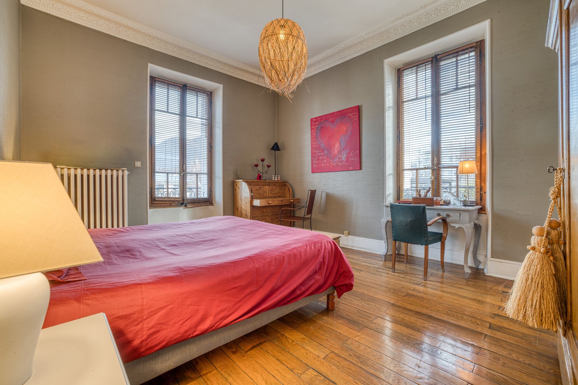 apartment 5 Rooms for sale on ANNECY (74000)