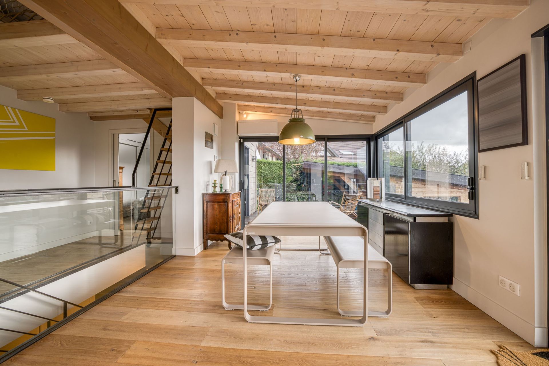 house 5 Rooms for sale on VEYRIER DU LAC (74290)