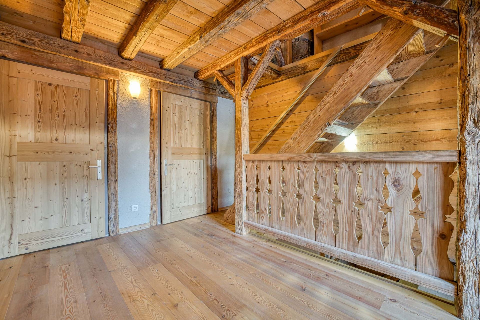 apartment 5 Rooms for sale on DOUSSARD (74210)