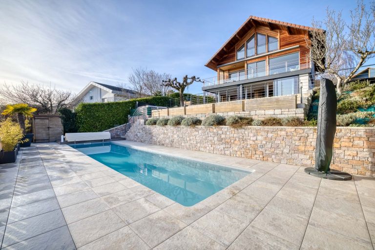 maison 7 Pièces en vente sur POISY (74330)