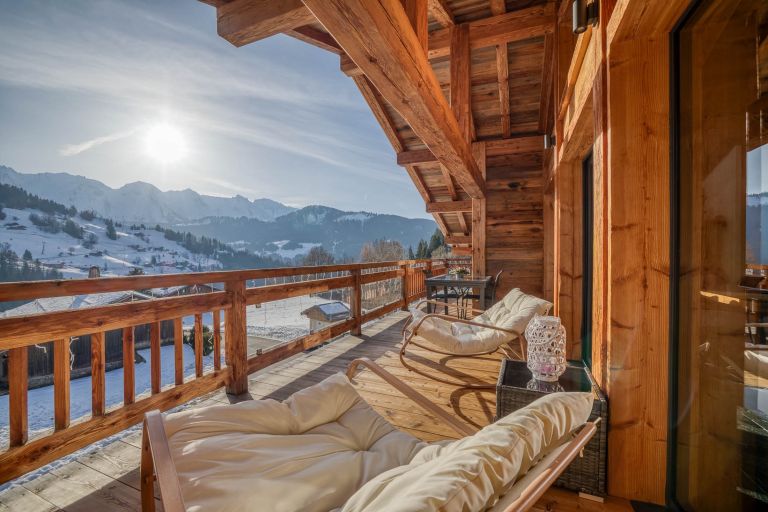 chalet 6 Rooms for sale on LE GRAND BORNAND (74450)