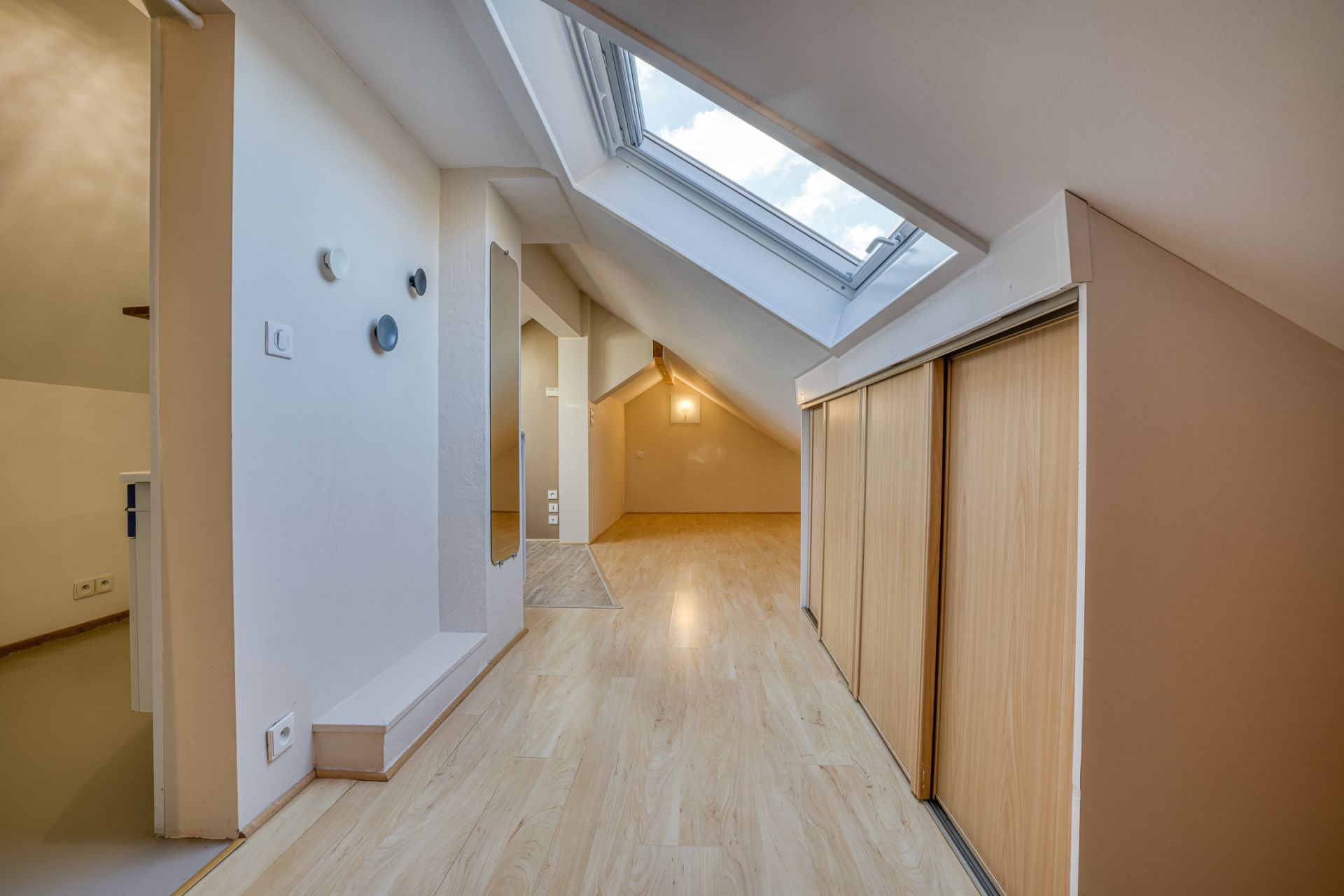 apartment 5 Rooms for sale on ANNECY LE VIEUX (74940)