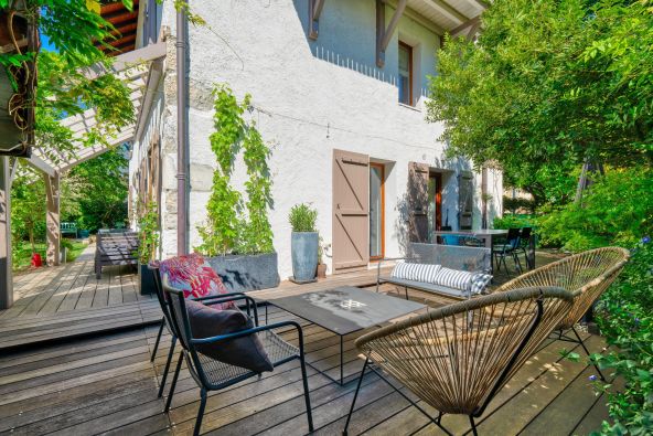 Sale House Annecy-le-Vieux 6&nbsp;Rooms 200&nbsp;m²