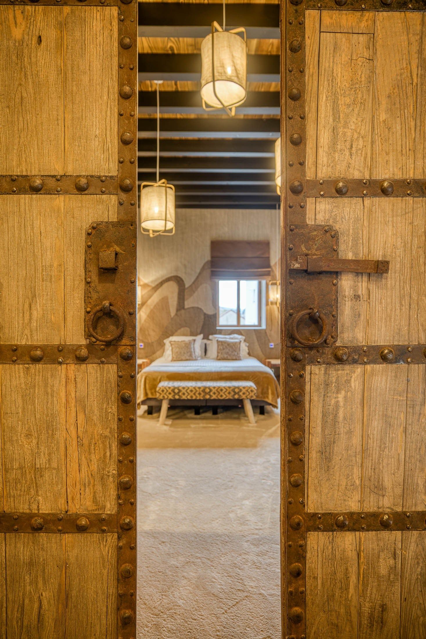 house 8 Rooms for sale on SEVRIER (74320)