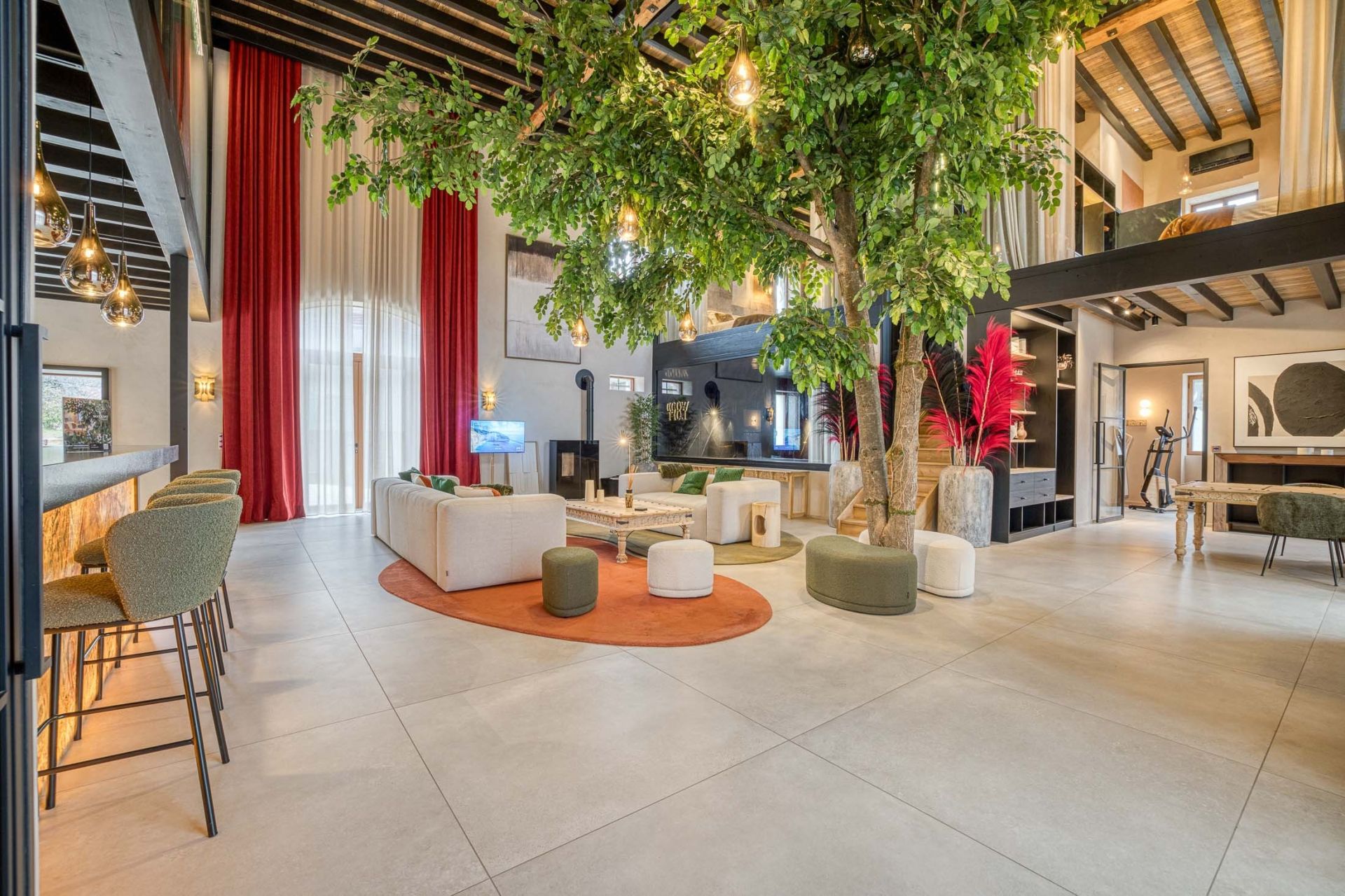 maison 8 Pièces en vente sur SEVRIER (74320)