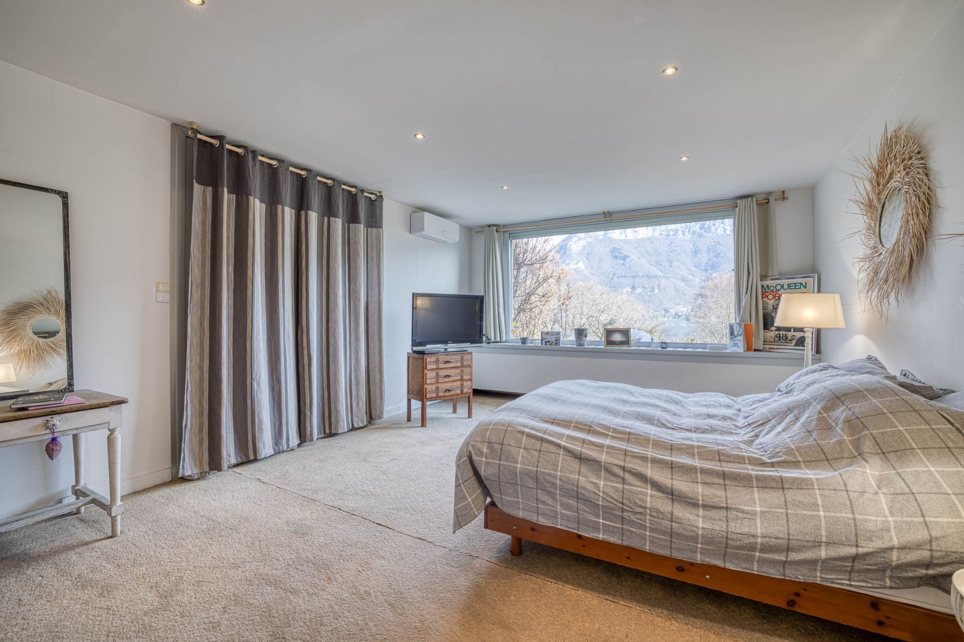 appartement 6 Pièces en vente sur SEVRIER (74320)