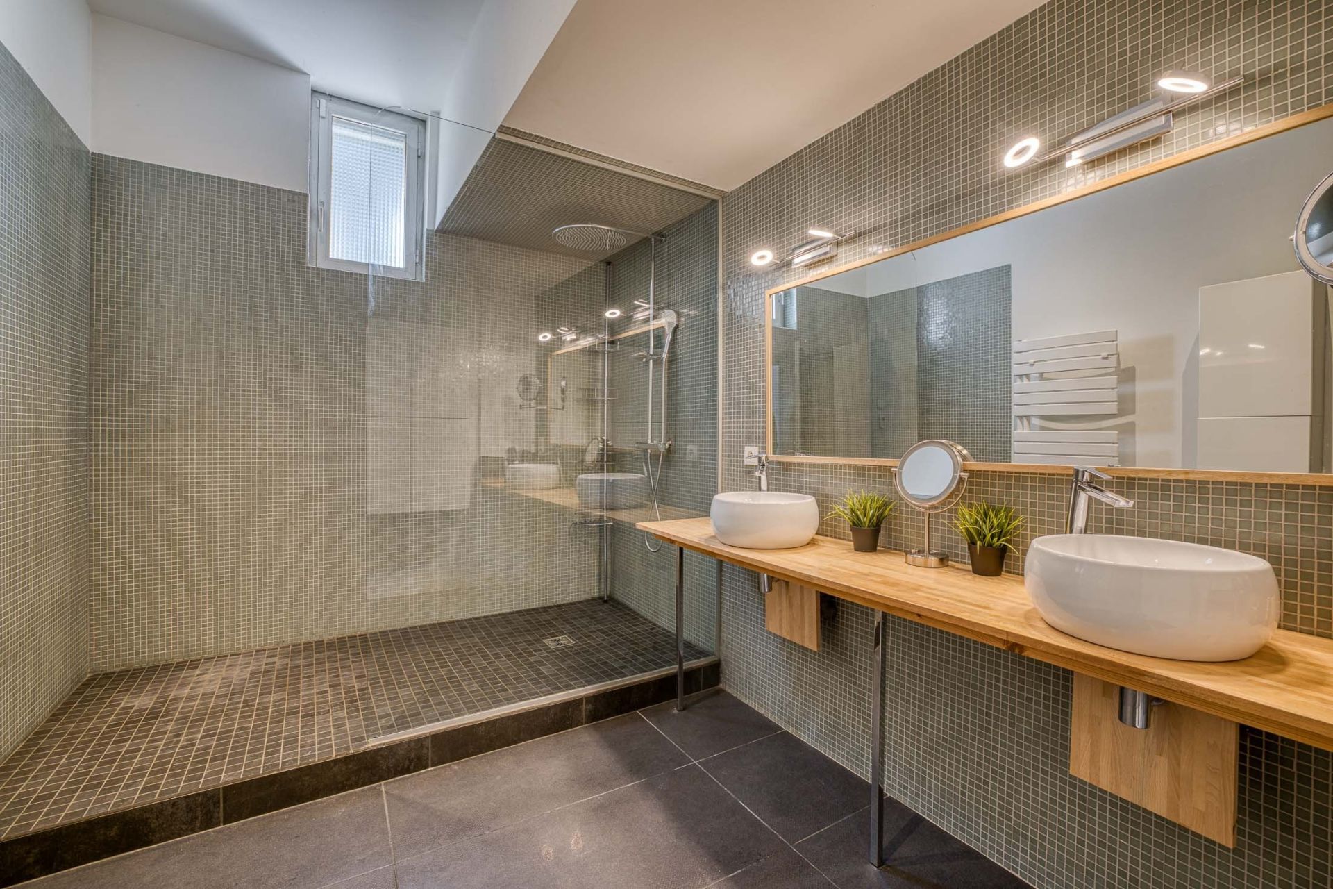 appartement 6 Pièces en vente sur SEVRIER (74320)