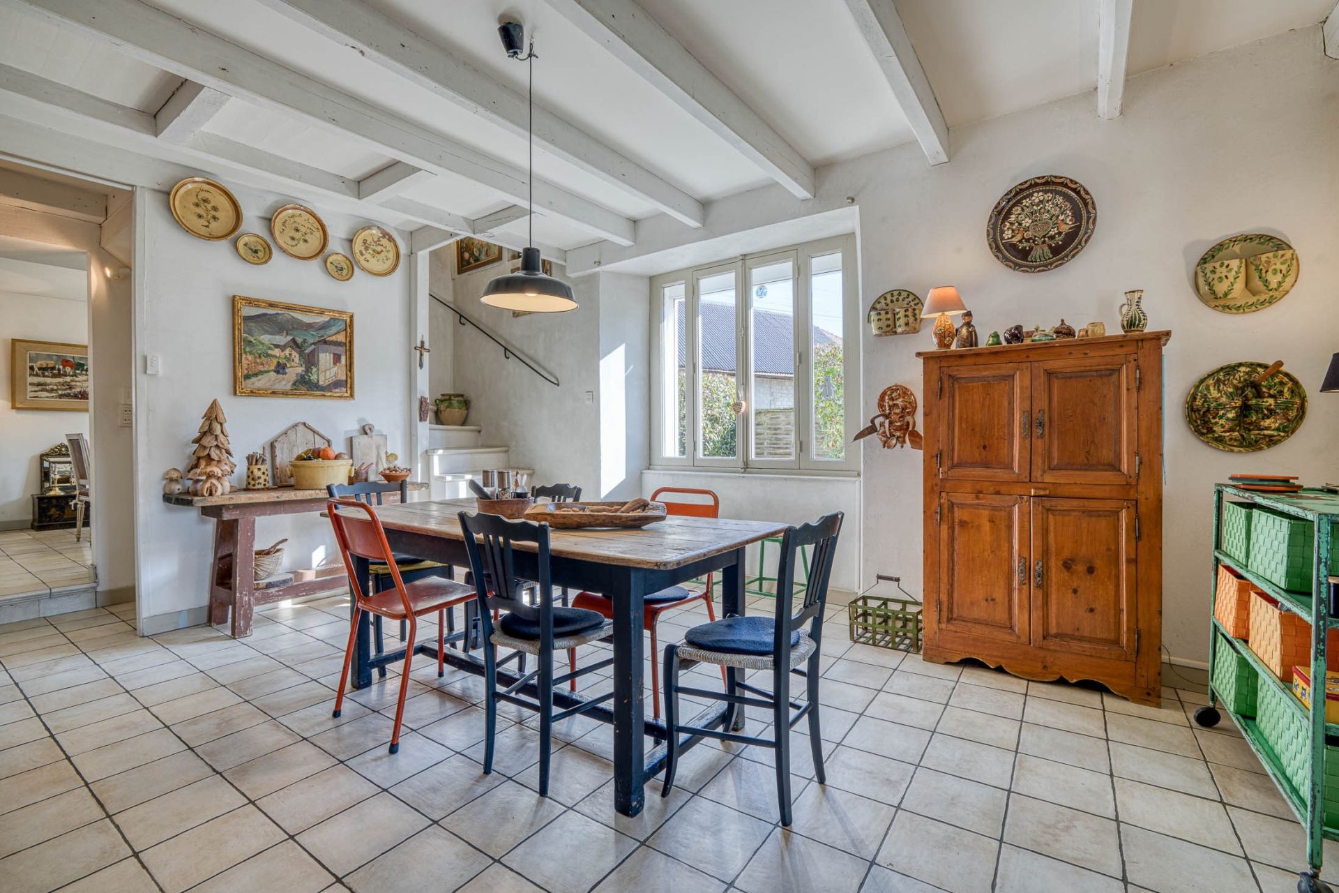 house 6 Rooms for sale on ALBENS (73410)