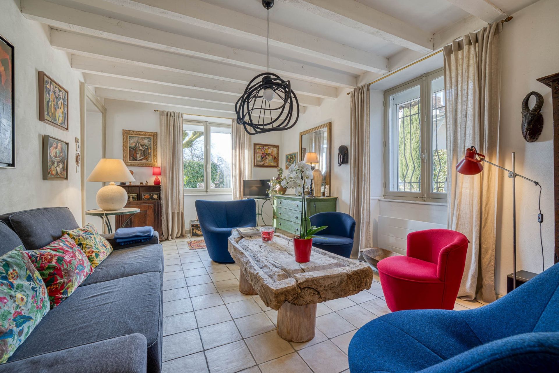 house 6 Rooms for sale on ALBENS (73410)