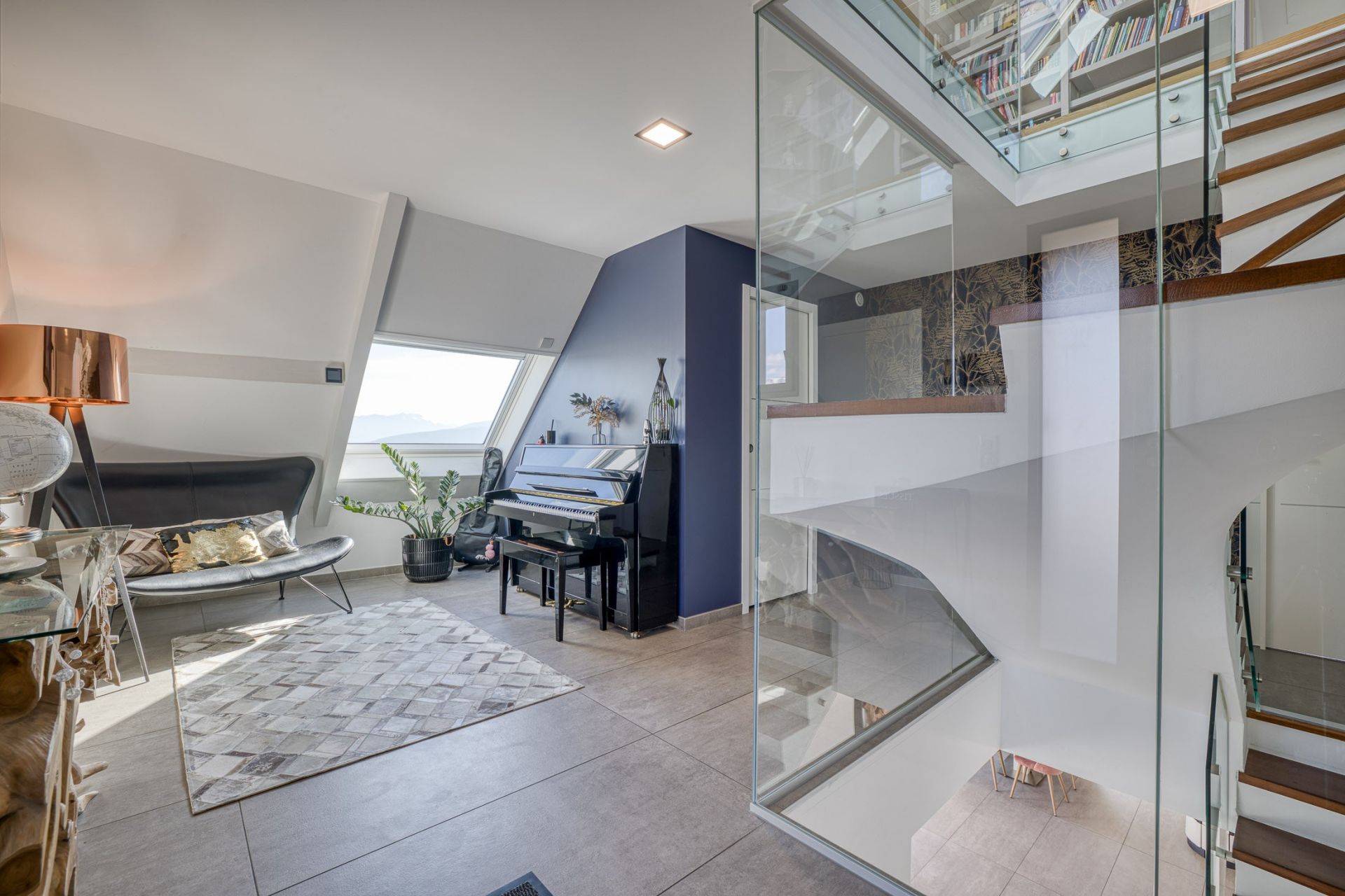 house 8 Rooms for sale on ANNECY (74370)