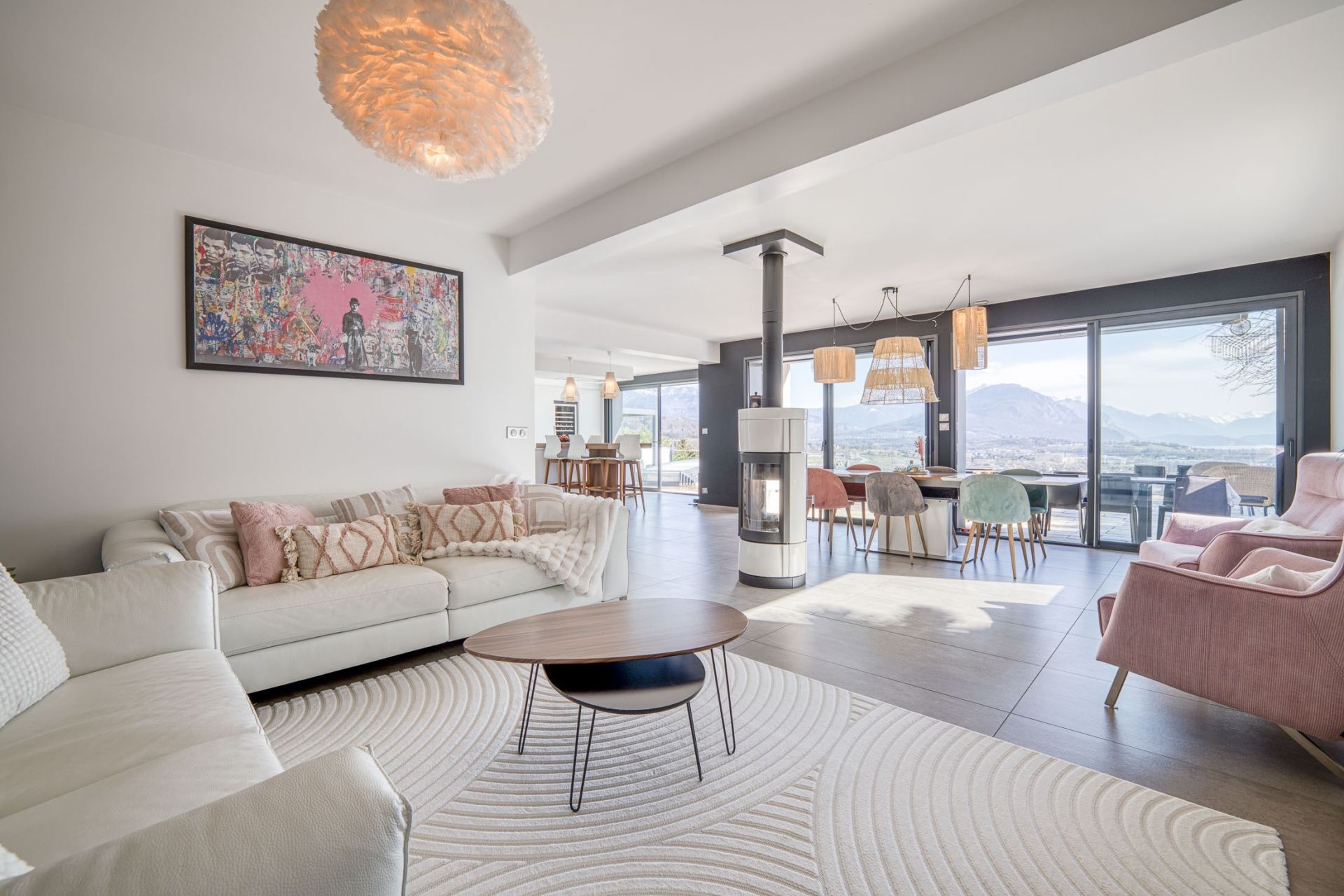 house 8 Rooms for sale on ANNECY (74370)