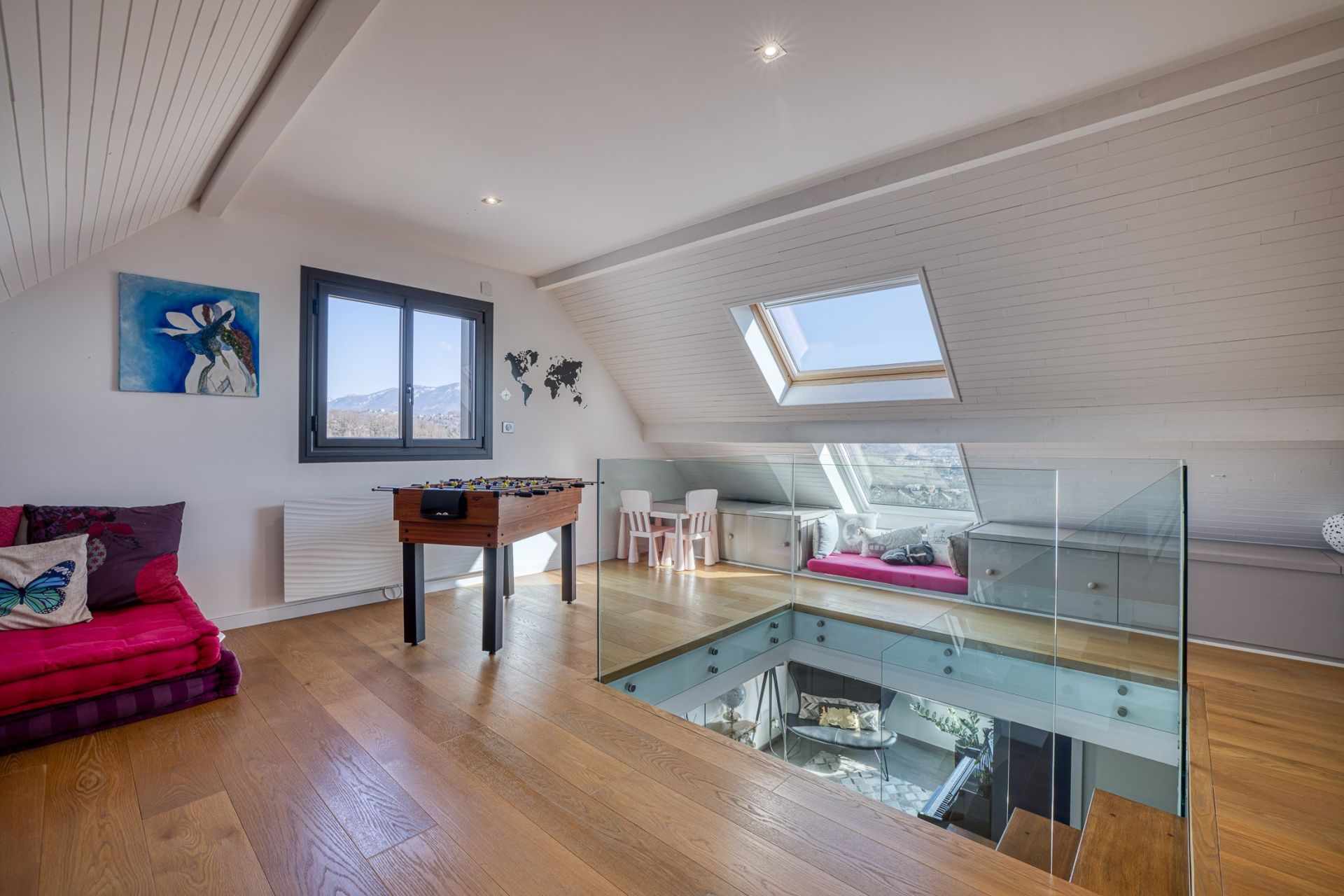 house 8 Rooms for sale on ANNECY (74370)