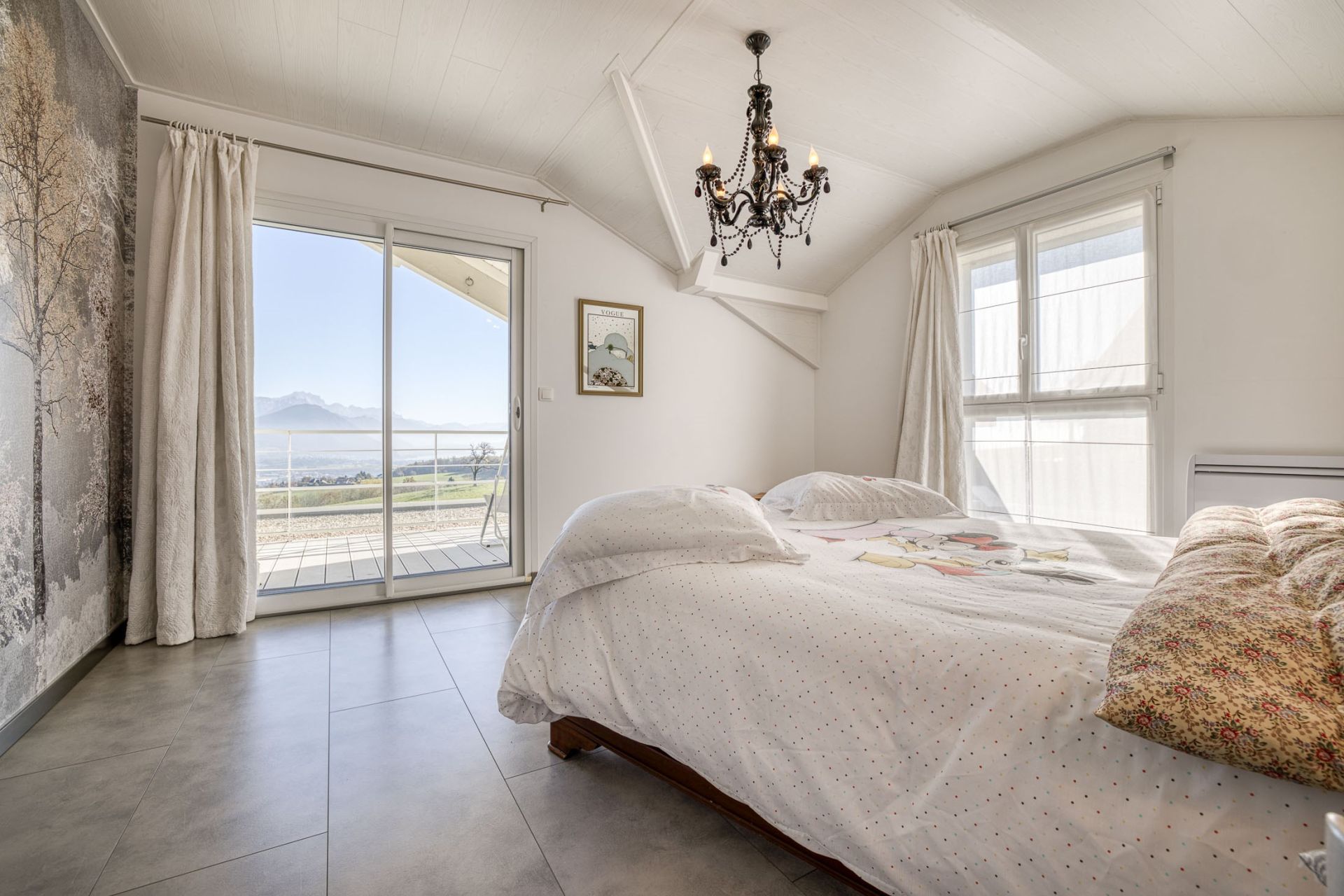 house 7 Rooms for sale on ANNECY (74000)