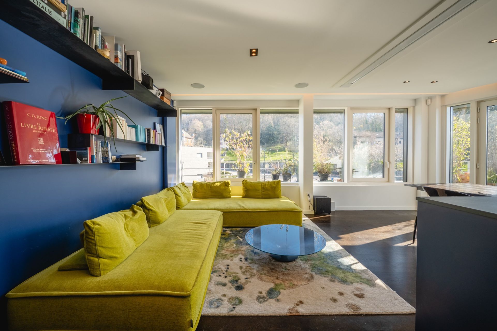 apartment 5 Rooms for sale on ANNECY (74000)