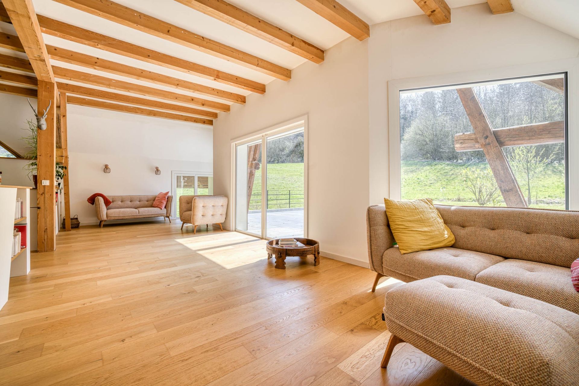 house 9 Rooms for sale on ALLONZIER LA CAILLE (74350)