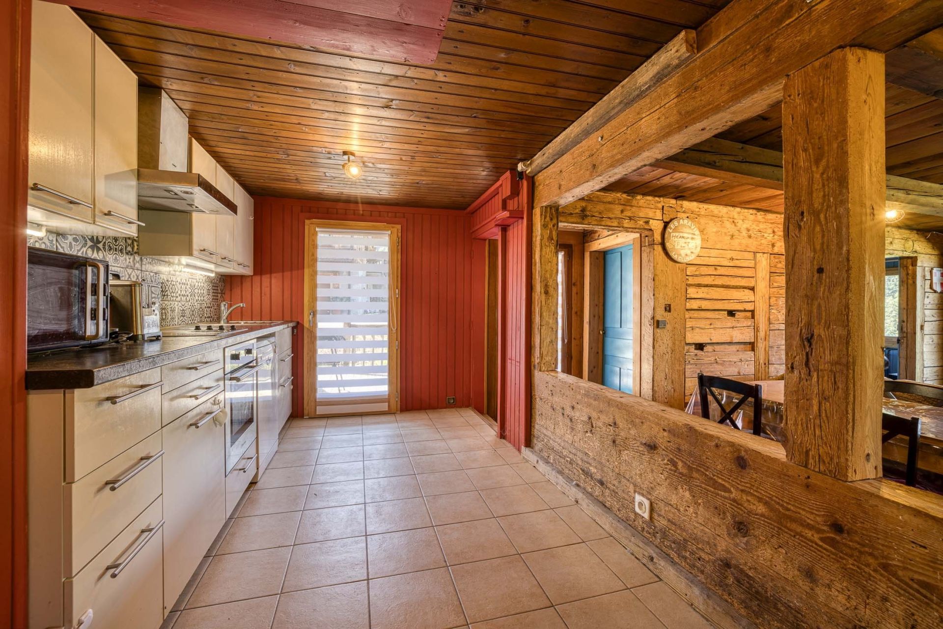 apartment 4 Rooms for sale on MANIGOD (74230)