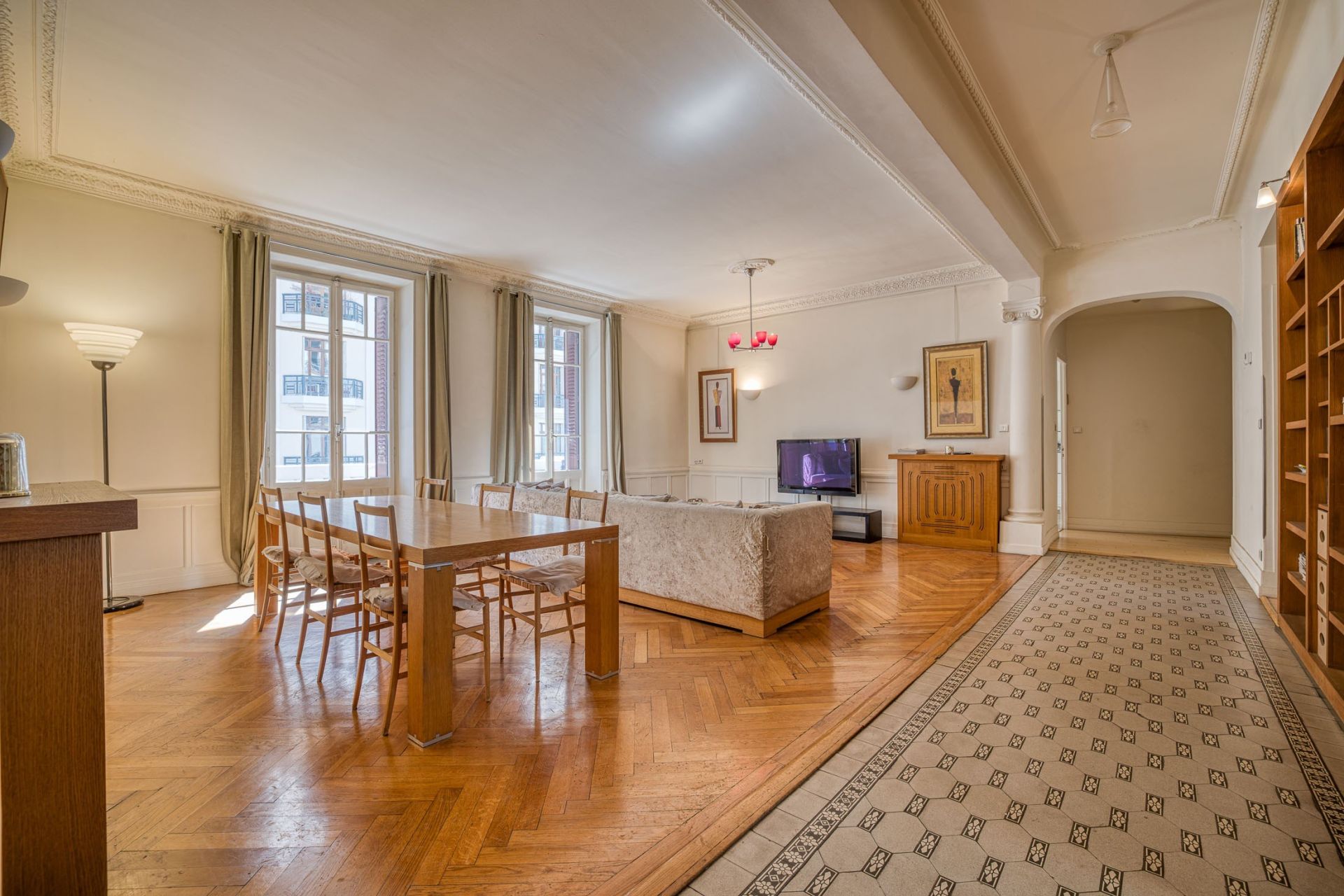 apartment 6 Rooms for sale on ANNECY (74000)
