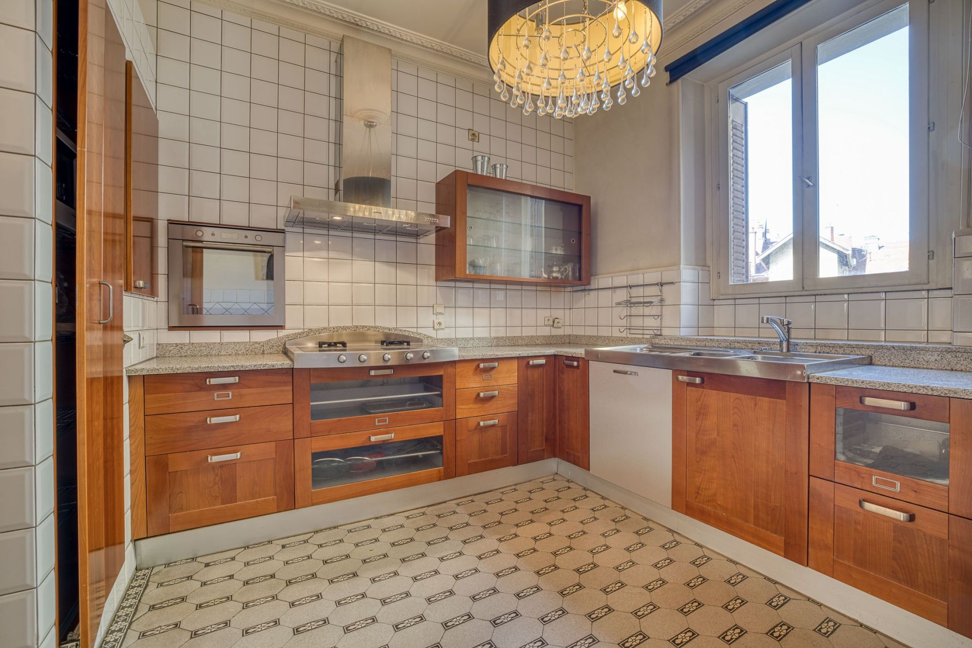 apartment 6 Rooms for sale on ANNECY (74000)