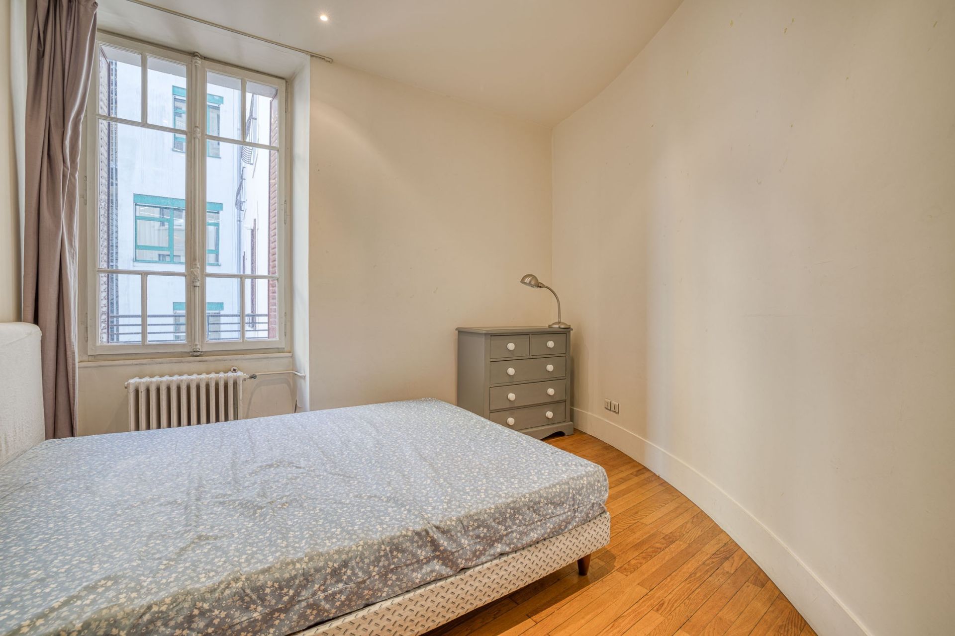 apartment 6 Rooms for sale on ANNECY (74000)