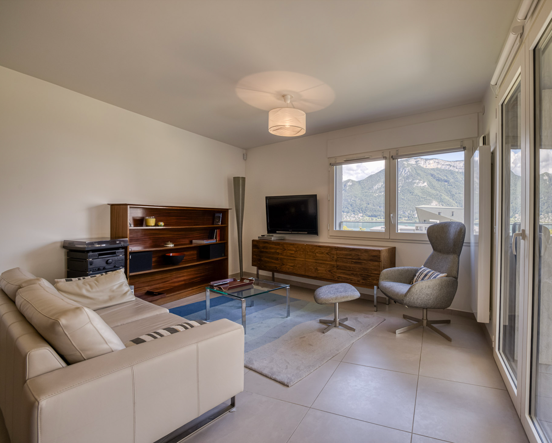 apartment 3 Rooms for sale on ANNECY (74000)