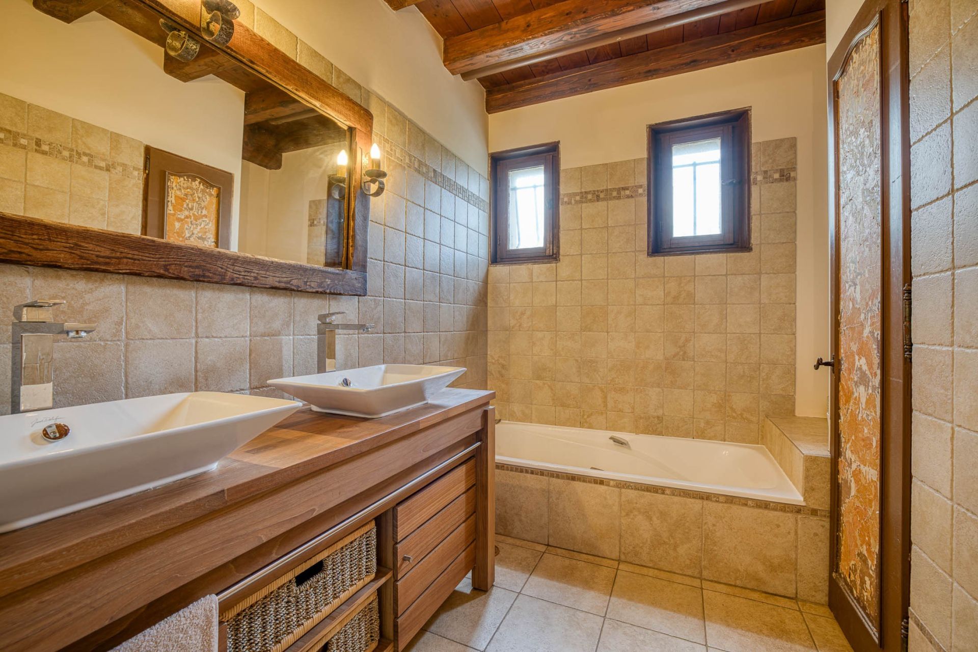 house 7 Rooms for sale on PRINGY (74370)