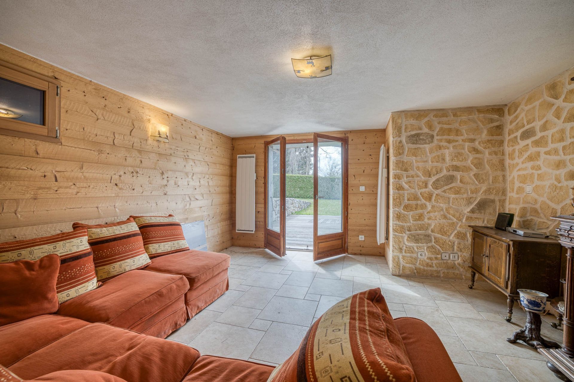 house 7 Rooms for sale on PRINGY (74370)